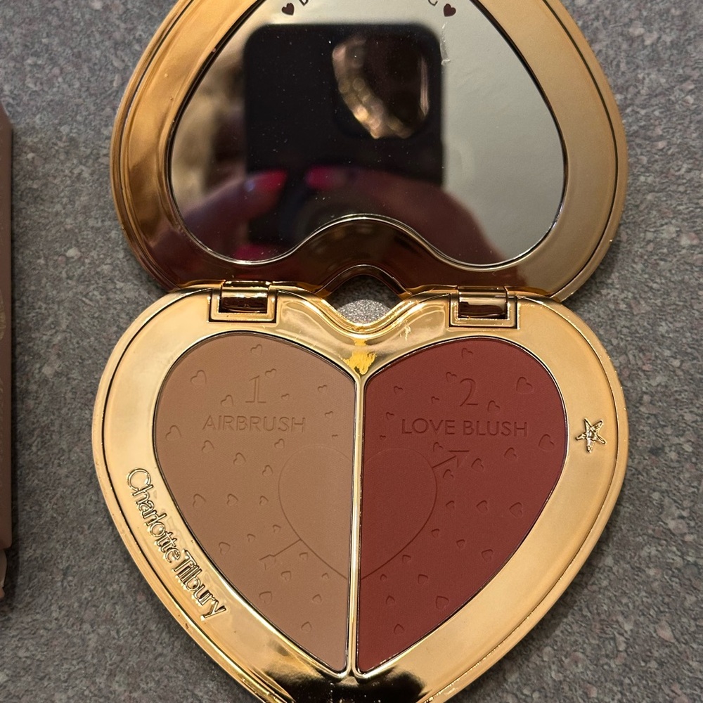 Charlotte Tilbury Heart-Shaped Blush duo